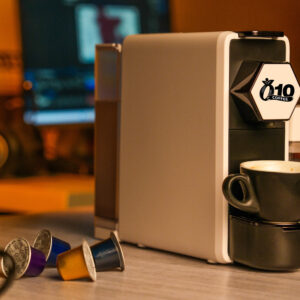 O-10 Opresso Nespresso Compatible Capsule Coffee Machine with Milk Frother